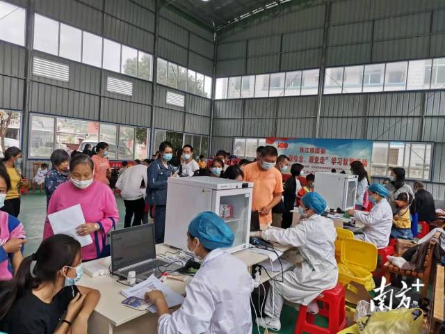 西江镇有序推进6-11岁儿童新冠疫苗接种工作。
