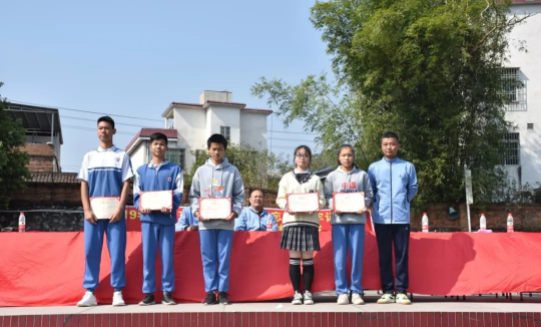 连州市职业技术学校、连州技工学校举办2019年广播操比赛832.png
