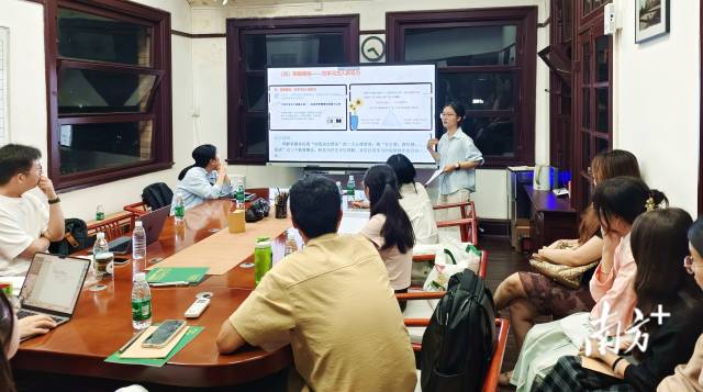 中山大学等高校心理团队为连州培育本土“种子教师”。资料图 中山大学等高校心理团队为连州培育本土“种子教师”。资料图