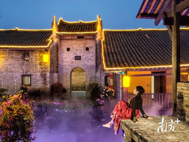 东陂前江铺爆火朋友圈。谢庆华 摄