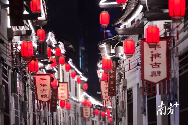 星子古街成为“网红打卡点”。