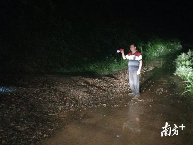 连州镇人口_连州镇何翠华